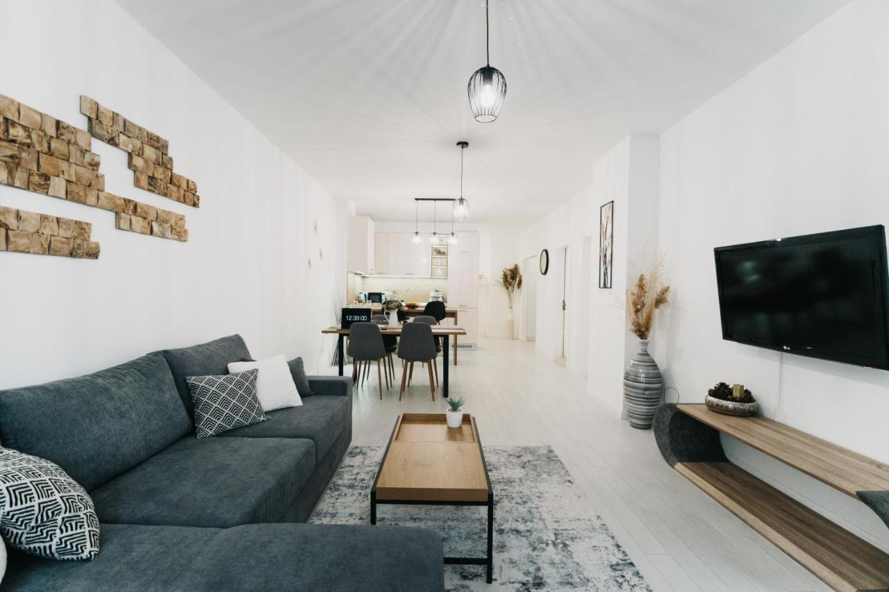 Apartment Avalon - Varna City Centre Екстериор снимка